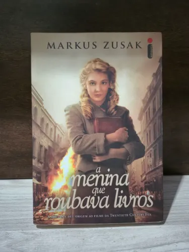 Livro - A menina que roubava livros