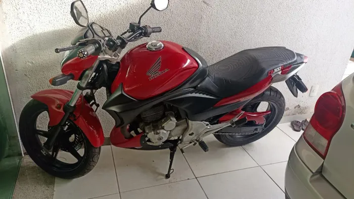 Vendo essa moto 