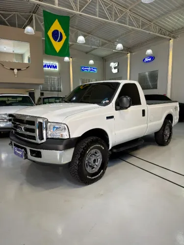 Ford F-250 XLT 3.9 4X2 Diesel TB 2011