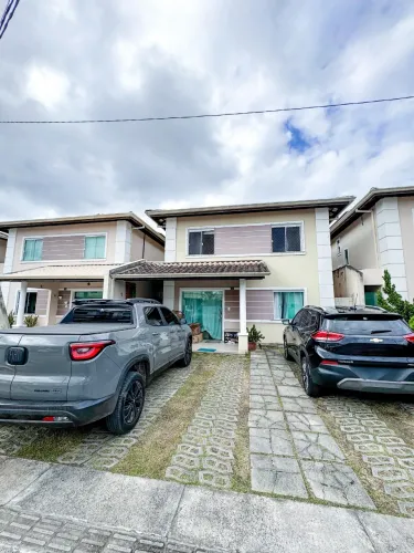 CASA DUPLEX ? 4 QUARTOS ? CONDOMÍNIO FECHADO