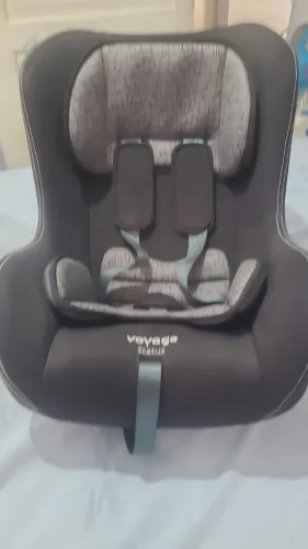 Cadeira bebê para auto Voyage Status semi-nova