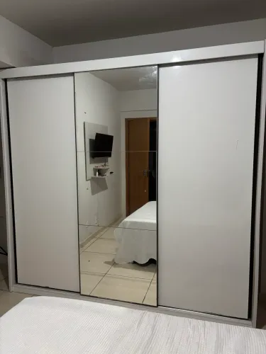 Guarda roupa casal 