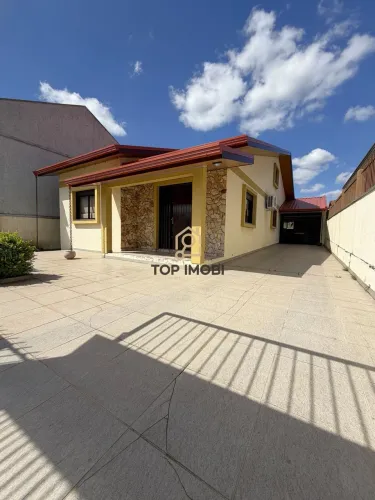 Casa à venda no bairro Jardim Iracema - Caxias do Sul/RS