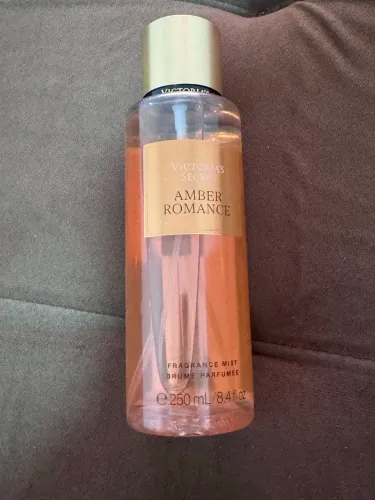 Victoria Secrets 