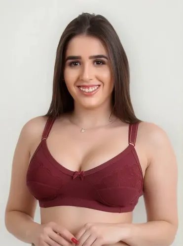 Conjunto de quatro sutiãs plus size tamanho 48