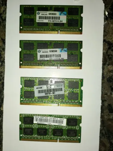 Lote de Memórias RAM DDR3 p/ Notebook (4GB e 2GB) - Originais HP
