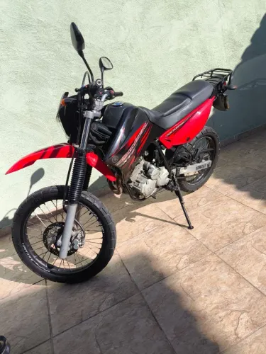 XTZ LANDER 250 2012