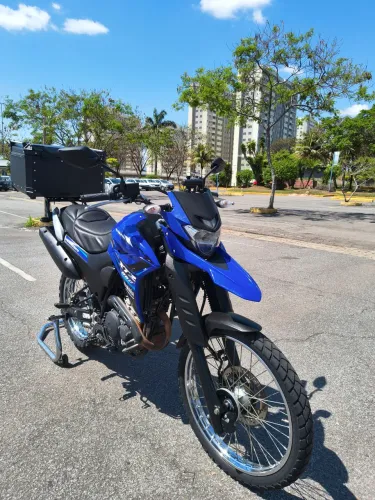 Lander 250 (2024) - Único Dono | Impecável + Repleta de Acessórios