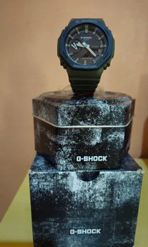 Vendo Relógio Casio G Shock Modelo GA 2110SU