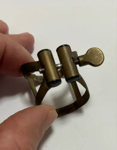 Abraçadeira Vandoren MO LC58AP Sax Tenor Boquilha de Massa