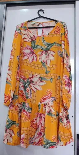 Vestido manga longa Malvee florido soltinho P forma grande