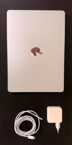 MacBook Air M4 13" 16GB 256GB | Garantia Apple até 2027 | Estado de Novo