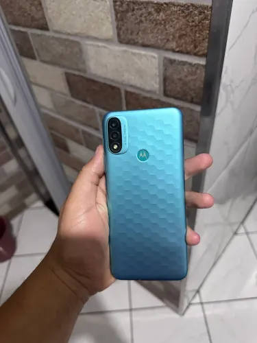 Motorola e20 