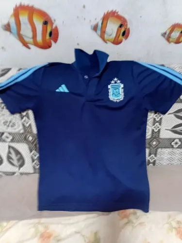 Linda camisa da Argentina de passeio P