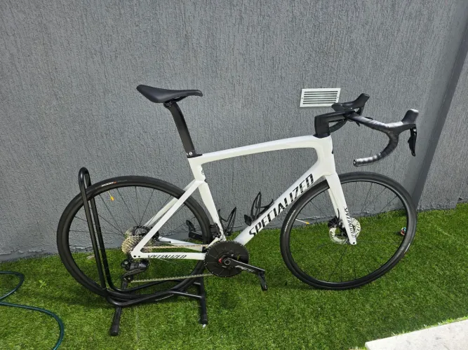Specialized Tarmac SL7 Comp 2026 - Tamanho 58