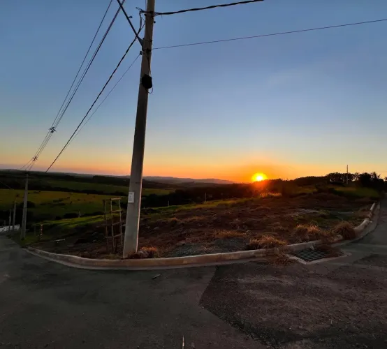 Vende se Terreno - Porto Príncipe