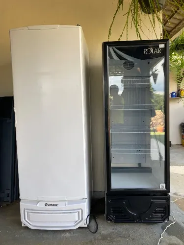  Freezer vertical 570 L Gelopar