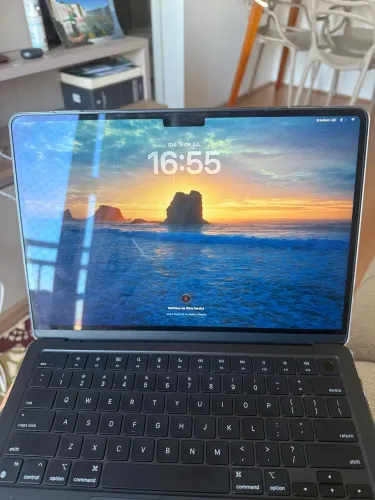 MacBook Air M2 2022 16GB RAM ? Garantia Apple até 2027 ? Impecável 100% Bateria
