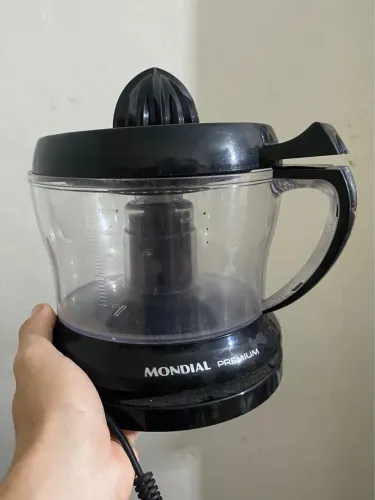 Espremedor de laranja Mondial