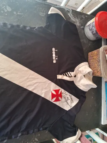 Camisa Vasco Diadora 2019 Original - Autografada por Roberto Dinamite