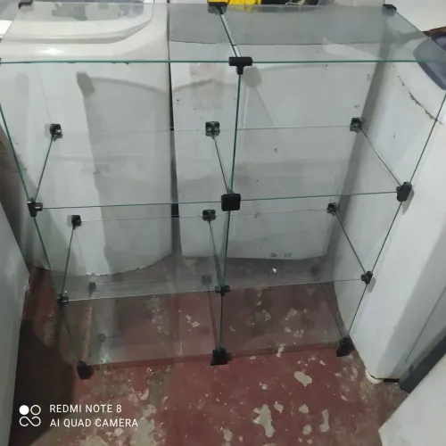 Estante ( vitrine) de vidro para lojas 