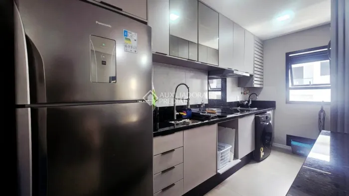 Locação anual apartamento mobiliado, 1 quarto 900m mar - Cachoeira do Bom Jesus