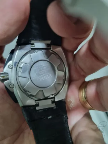 Relógio seiko sportura perpetual