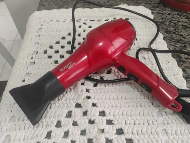 Secador Taiff Red
