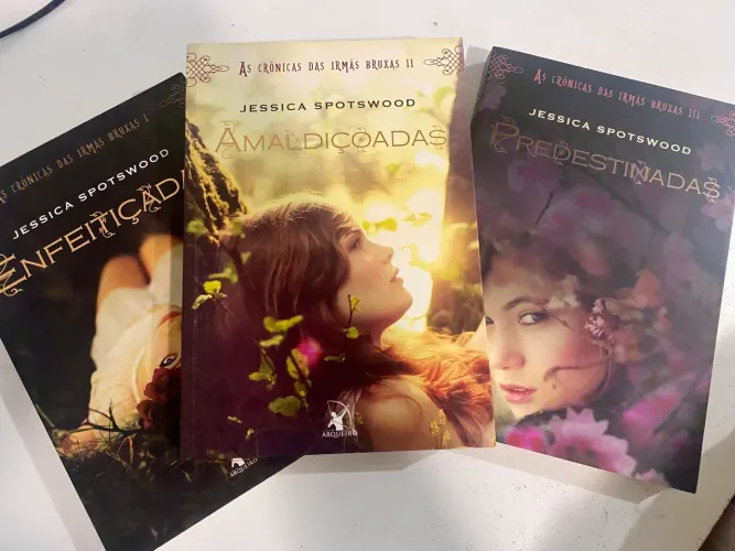 Trilogia As Crônicas das Irmãs Bruxas Completa - Jessica Spotswood