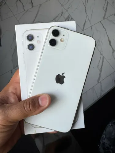 iPhone 11