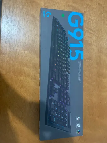 Teclado Gamer Logitech G915 LIGHTSPEED RGB Mecânico Sem Fio + Caixa