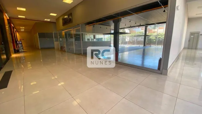 Loja com área de 431m², 02 banheiros, 13 vagas, no Bairro Nova Suissa, Belo Horizonte/MG