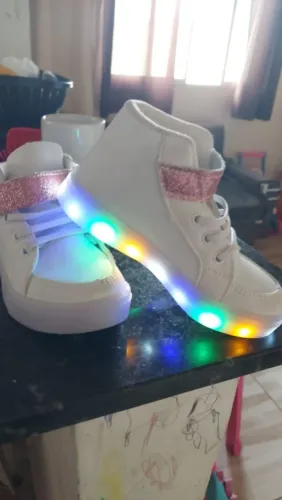 Tênis Infantil feminino de Led cano alto N 26