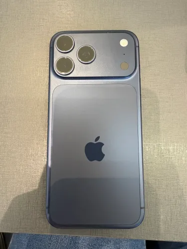 iPhone 17 pro max azul 256 FB