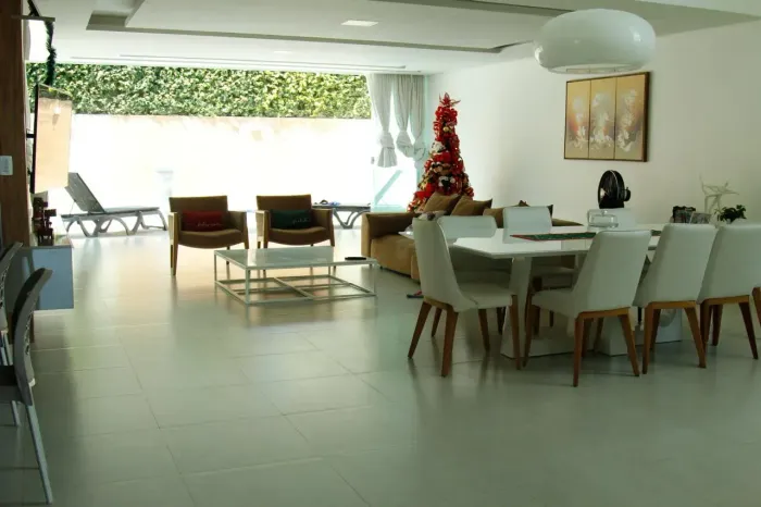 PS.: VENDO CASA 05 SUITES NO COND ALAMEDAS DO HORTO