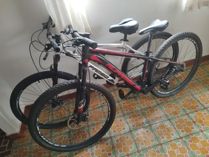 Vendo duas bicicletas ALFAMEQ ARO 29 SEMI NOVAS
