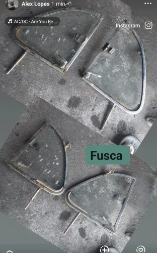 Quebra-vento Fusca original Volkswagen com as travas de segurança