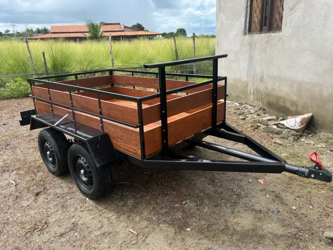 Reboque pra vender Trucado a pronta entrega 