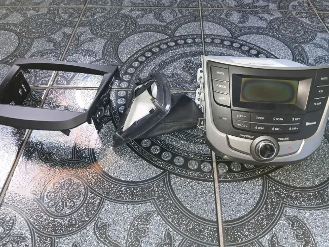 Radio e Kit Hyundai