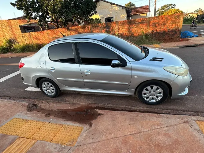 Peugeot 207 Sed. Passion XR Sport 1.4 Flex 8V 4P 2010