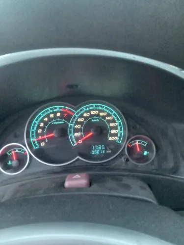 Fiat Strada Working 1.5 MPI 8V CE (álcool) 1999