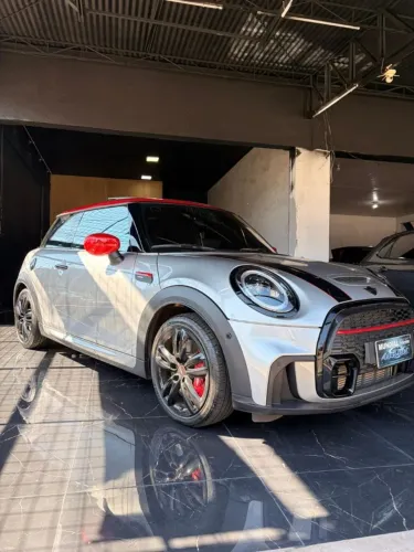 Mini Cooper John Works 2.0 Turbo 3P Aut. 2024