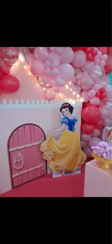 Kit Decoração Festa Princesas - MDF + Toalha de Tule com Glitter + Laços