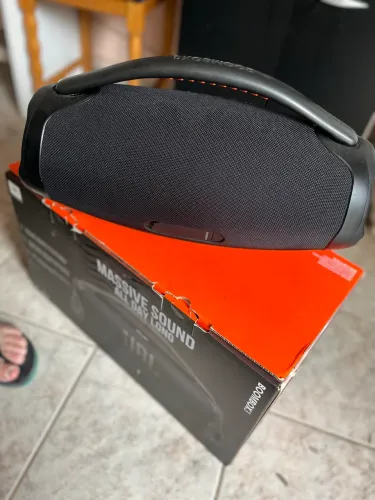Caixa de som JBL bombox 3