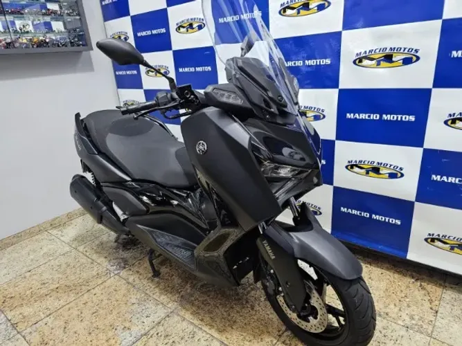 YAMAHA XMAX 250 CONNECTED 25/25