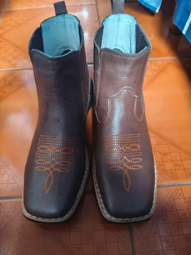 Bota Texana usada apenas 1 vez