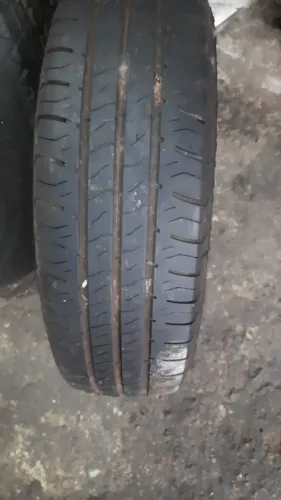 Roda com Pneu Goodyear aro 13 semi novo