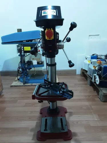 Furadeira de Bancada Eletrônica FBM-160RE 5/8 Pol. 1/2HP 220V MOTOMIL-13189-5