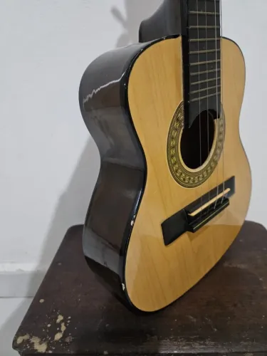 Cavaquinho Kashima