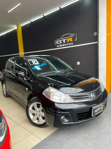 Nissan Tiida SL 1.8/1.8 Flex 16V Aut. 2011